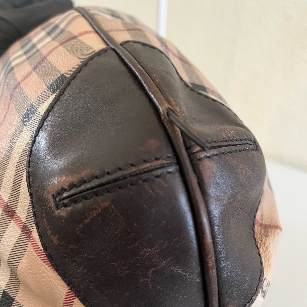 Burberry Beige and Black Check Shoulder Bag - Picture 10 of 12
